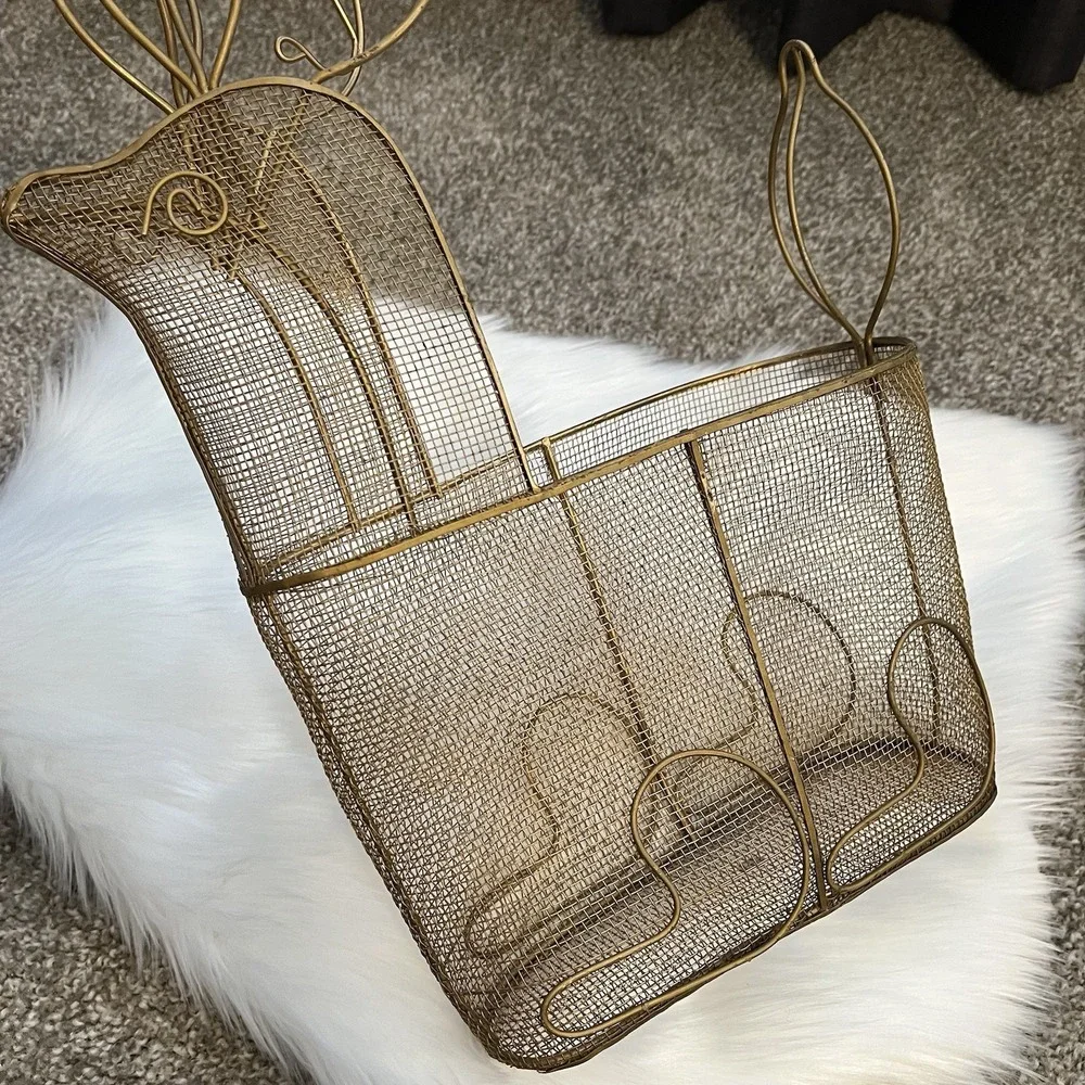 VTG MCM Gold Wire Mesh Reindeer Basket Holiday Christmas Card Ornament Planter